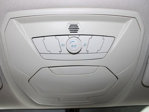 Used 2016 Ford C-MAX Energi SEL w/ Equipment Group 302A FWD image 34