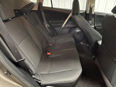 Used 2015 Toyota RAV4 XLE AWD/4WD image 22