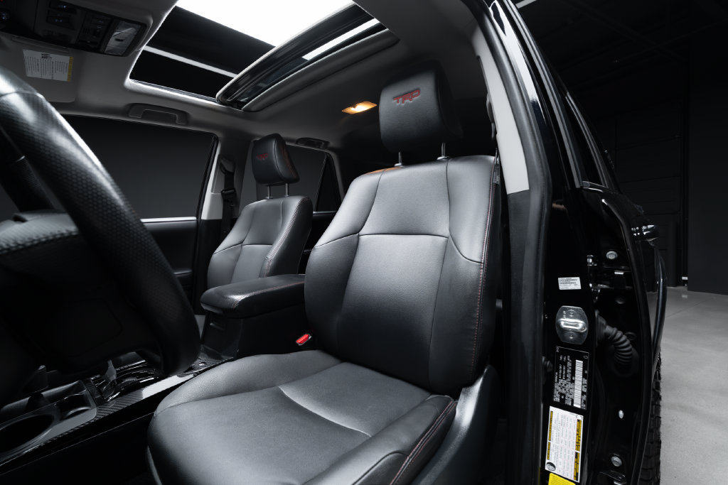 Used 2023 Toyota 4Runner TRD Off-Road Premium w/ Moonroof Package AWD/4WD image 23