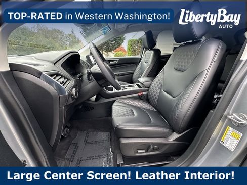 Used 2024 Ford Edge Titanium image 9