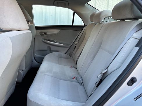 Used 2011 Toyota Corolla LE image 17