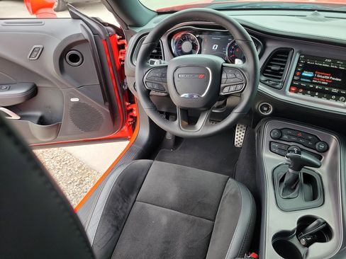 Used 2023 Dodge Challenger R/T Scat Pack w/ Plus Package image 21