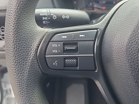 Certified 2023 Honda Accord EX image 21