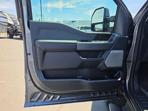 Used 2023 Ford F350 Lariat w/ FX4 Off-Road Package AWD/4WD image 12