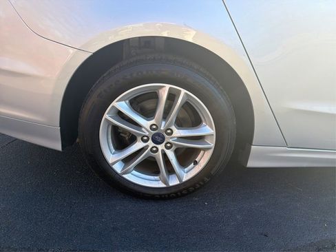 Used 2018 Ford Fusion S image 31