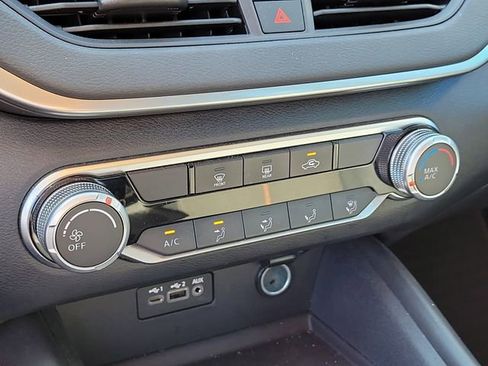 Used 2022 Nissan Altima 2.5 SR image 24