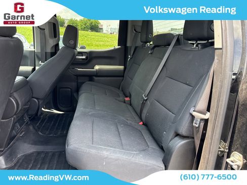 Used 2020 Chevrolet Silverado 1500 Custom w/ Custom Value Package AWD/4WD image 13