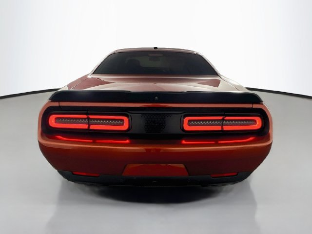 Used 2022 Dodge Challenger R/T w/ Blacktop Package RWD image 7