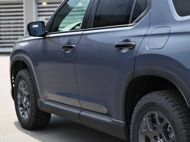 New 2026 Honda Pilot TrailSport image 10