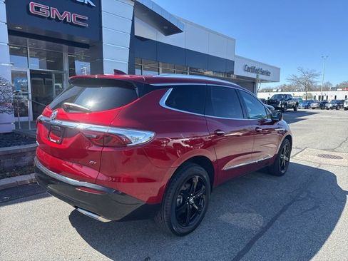 Used 2023 Buick Enclave Essence w/ Experience Buick Package image 4