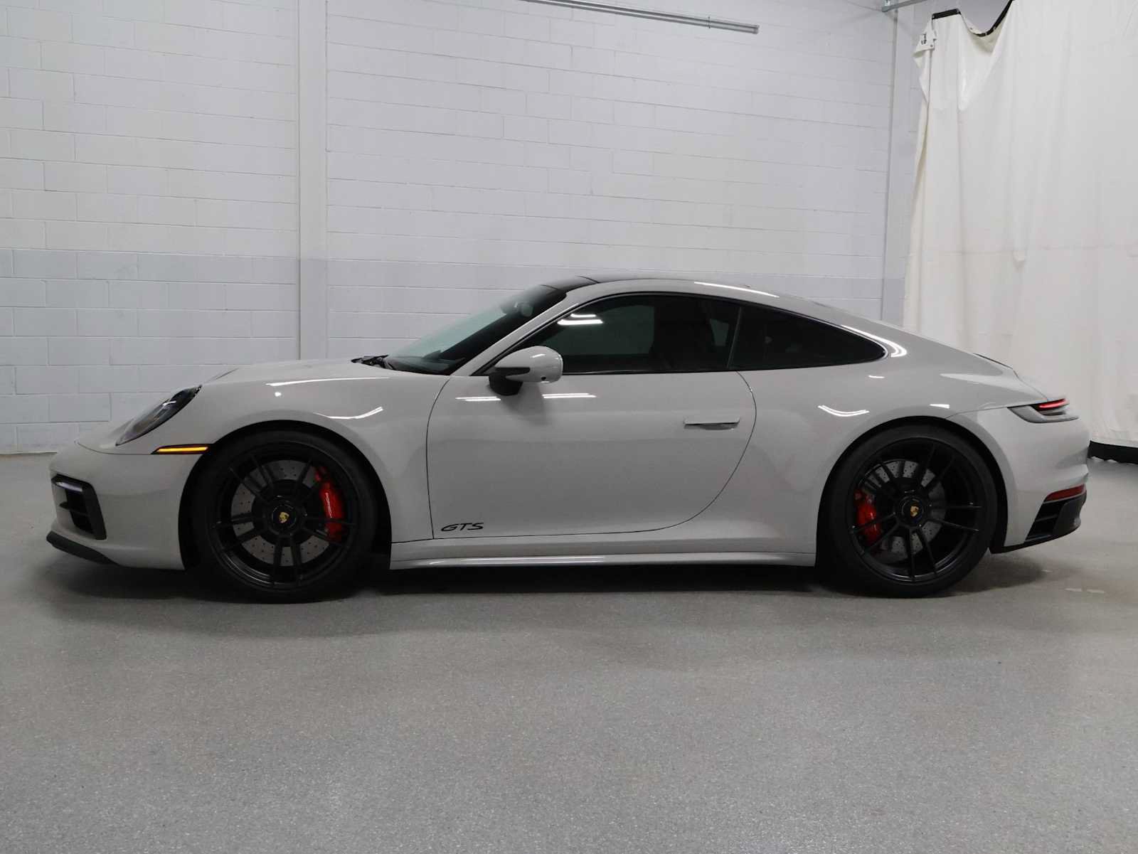 Certified 2024 Porsche 911 GT3 RS image 2