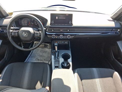 Used 2023 Honda Civic Sport image 12