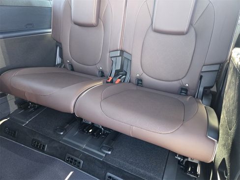 New 2025 Volkswagen ID. Buzz Pro S Plus image 23