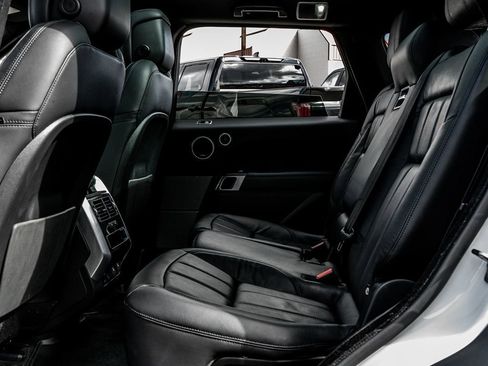 Used 2021 Land Rover Range Rover Sport SE image 31