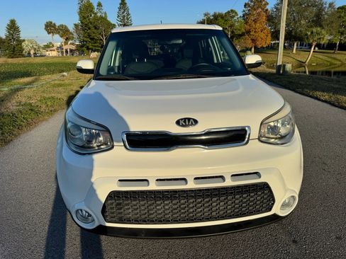 Used 2014 Kia Soul ! image 7
