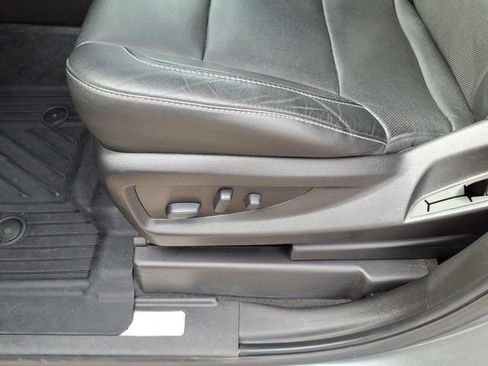 Used 2019 Chevrolet Tahoe Premier image 18