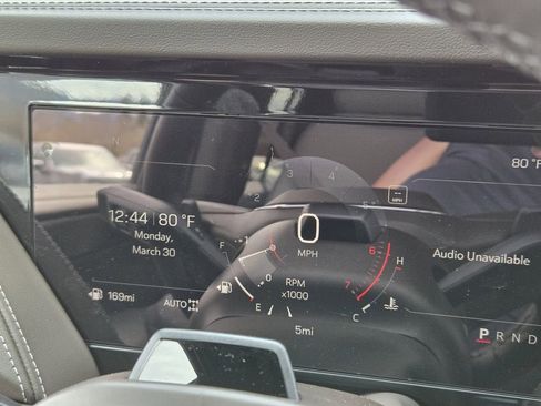 New 2026 GMC Yukon Elevation w/ Elevation Premium Package image 10