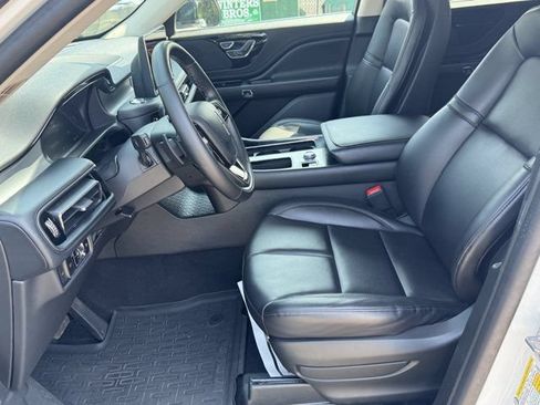 Used 2023 Lincoln Aviator AWD w/ Elements Package image 26