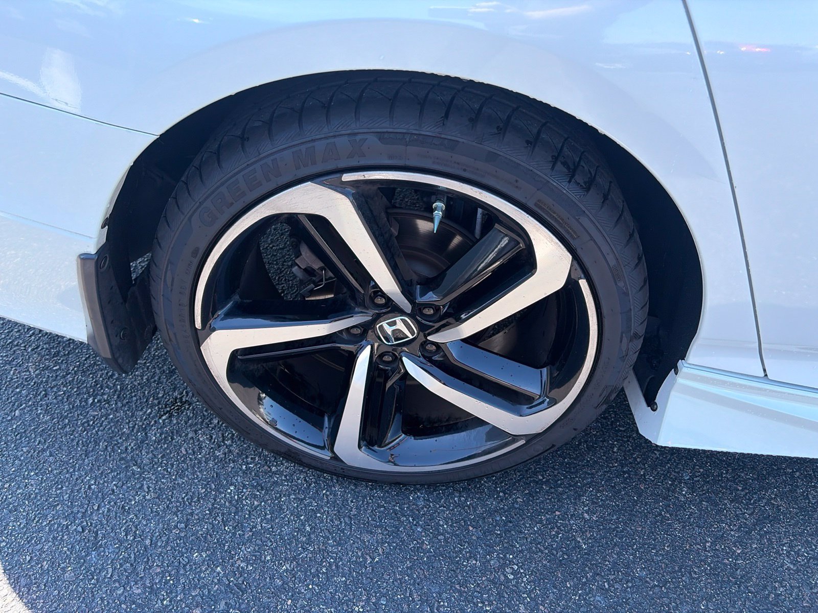 Used 2018 Honda Accord Sport image 10
