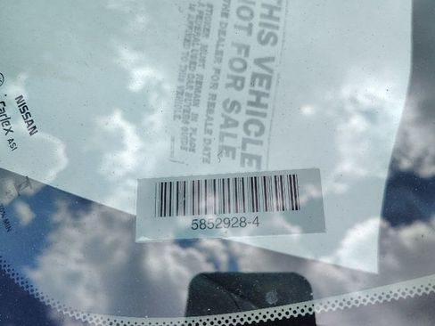 Used 2025 Nissan Altima 2.5 SV FWD image 7