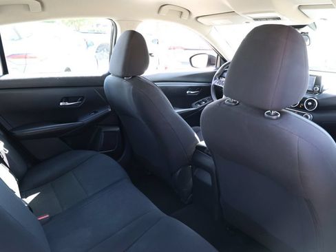 Used 2021 Nissan Sentra S FWD image 16