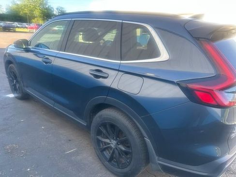 Used 2025 Honda CR-V Sport image 5