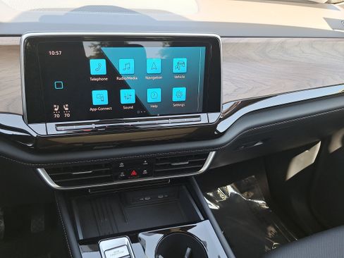 New 2026 Volkswagen Atlas SE AWD/4WD image 21