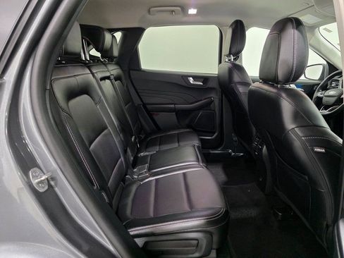 Used 2022 Ford Escape Titanium AWD/4WD image 26