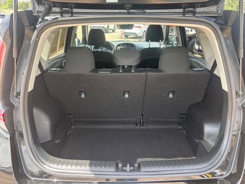 Used 2025 Kia Soul LX w/ LX Technology Package FWD image 29