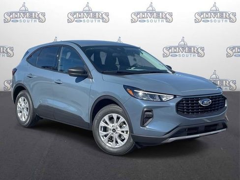 New 2026 Ford Escape Active FWD image 1