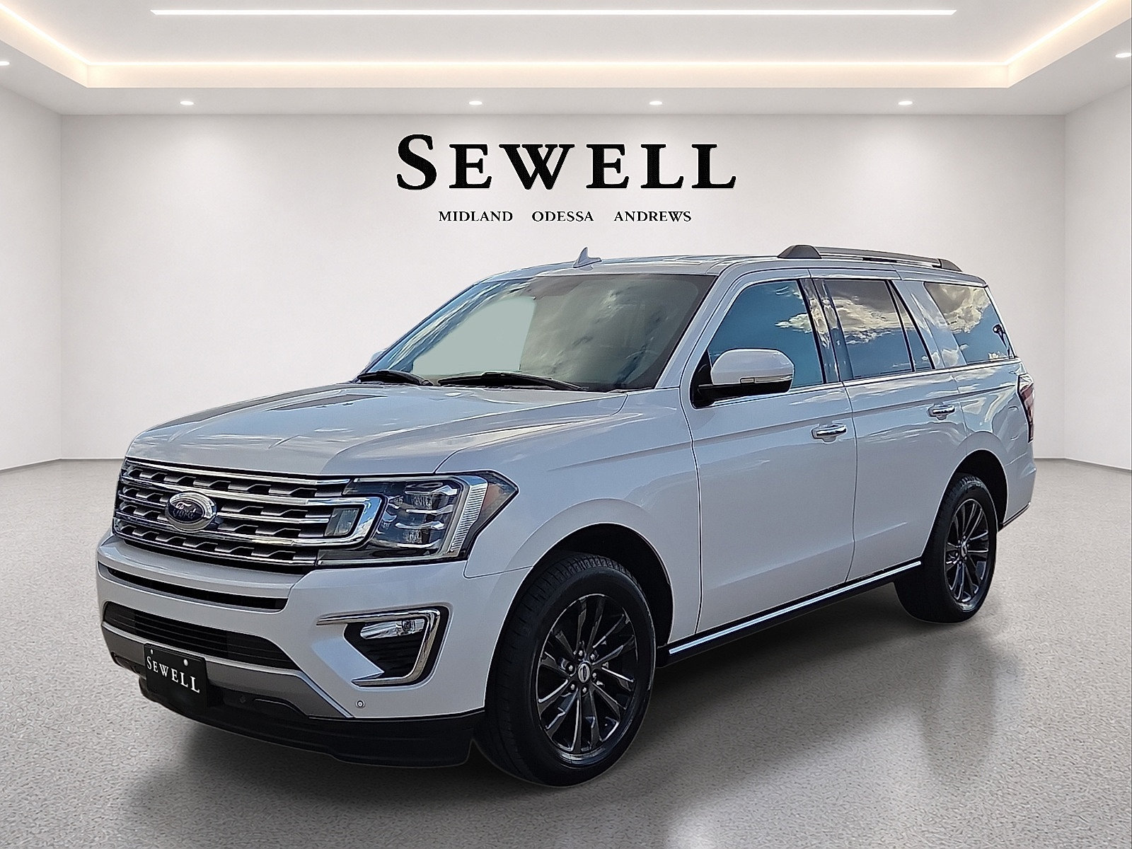Used 2019 Ford Expedition Limited RWD image 1