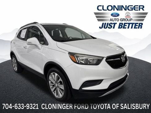 Used 2017 Buick Encore FWD image 1