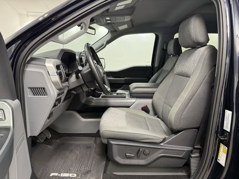 Used 2022 Ford F150 XLT w/ Equipment Group 302A High image 15