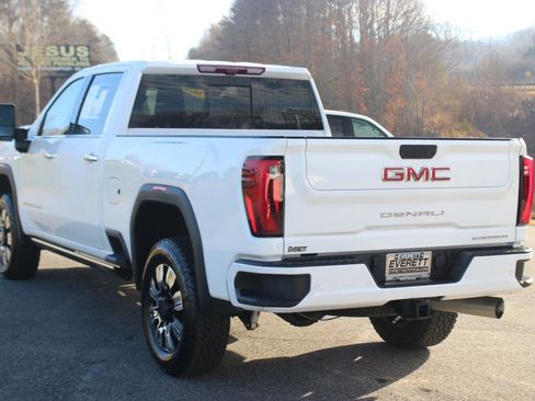 Used 2024 GMC Sierra 2500 Denali w/ Denali Reserve Package image 5