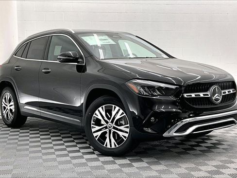 New 2025 Mercedes-Benz GLA 250 image 16
