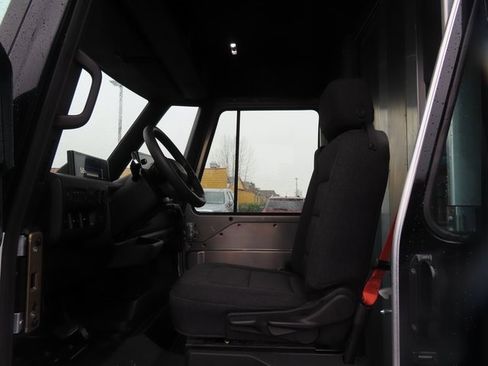 Used 2024 Chevrolet Brightdrop 600 w/ Battery Pack, Max Range image 10