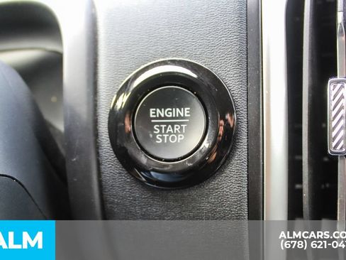 Used 2025 Ford Expedition Active AWD/4WD image 30