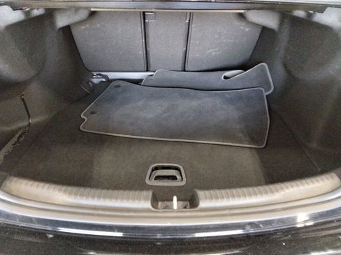 Used 2025 Mercedes-Benz C 300 4MATIC Sedan image 10