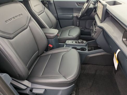 New 2026 Ford Maverick Lariat w/ Black Appearance Package image 20