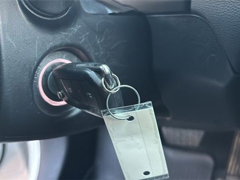 Used 2024 Toyota RAV4 LE image 14