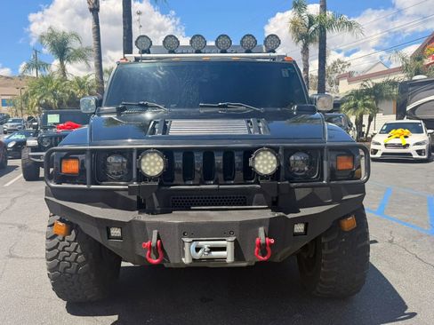 Used 2003 HUMMER H2 w/ Preferred Equipment Group AWD/4WD image 2
