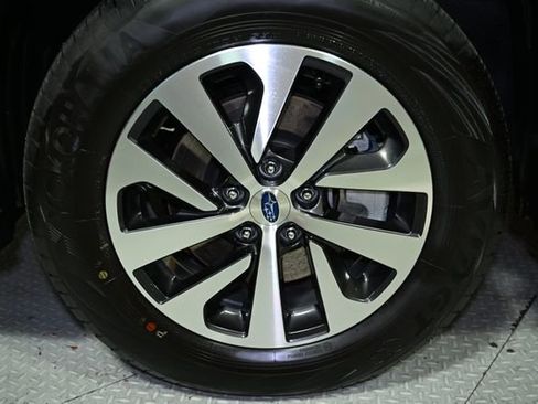 Used 2025 Subaru Outback Premium w/ Popular Package #1A image 22