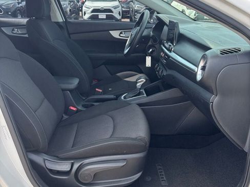 Used 2024 Kia Forte LXS FWD image 26