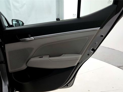 Used 2019 Hyundai Elantra Limited w/ Ultimate Package 02 image 19