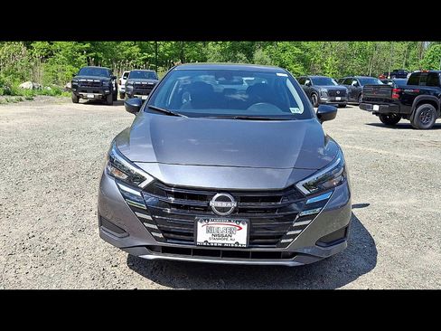 Used 2025 Nissan Versa S w/ Trunk Package FWD image 3
