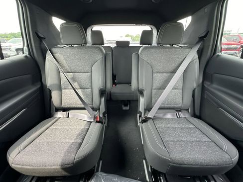 New 2025 Chevrolet Traverse LT w/ Enhanced Driving Package image 22