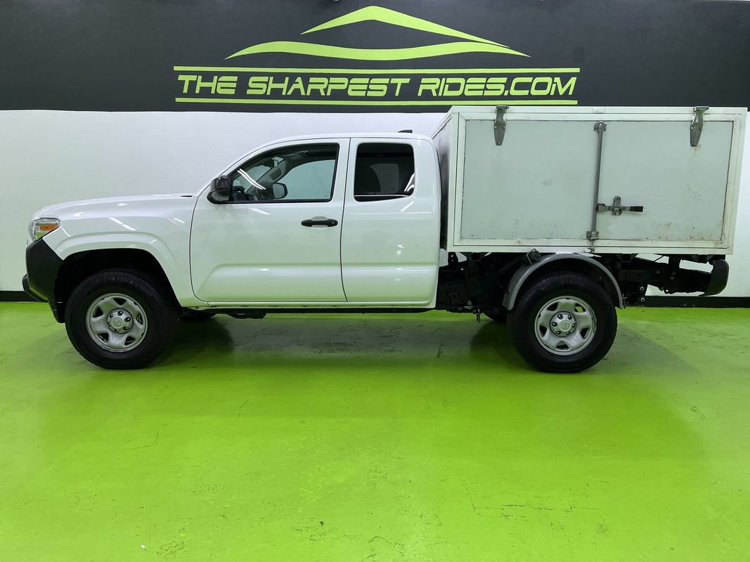 Used 2023 Toyota Tacoma SR AWD/4WD image 6