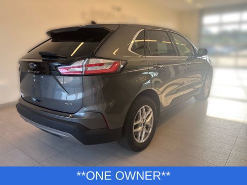 Used 2024 Ford Edge SEL AWD/4WD image 2