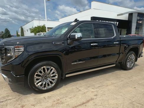 Certified 2023 GMC Sierra 1500 Denali Ultimate image 4