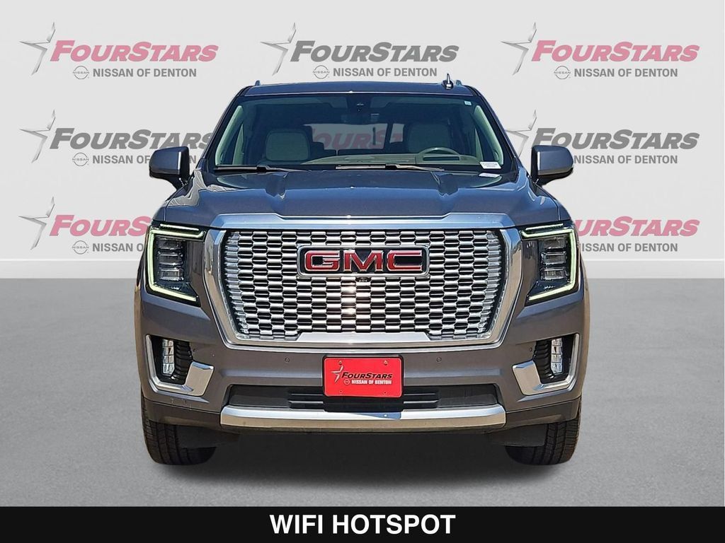 Used 2021 GMC Yukon Denali w/ Denali Ultimate Package AWD/4WD image 10
